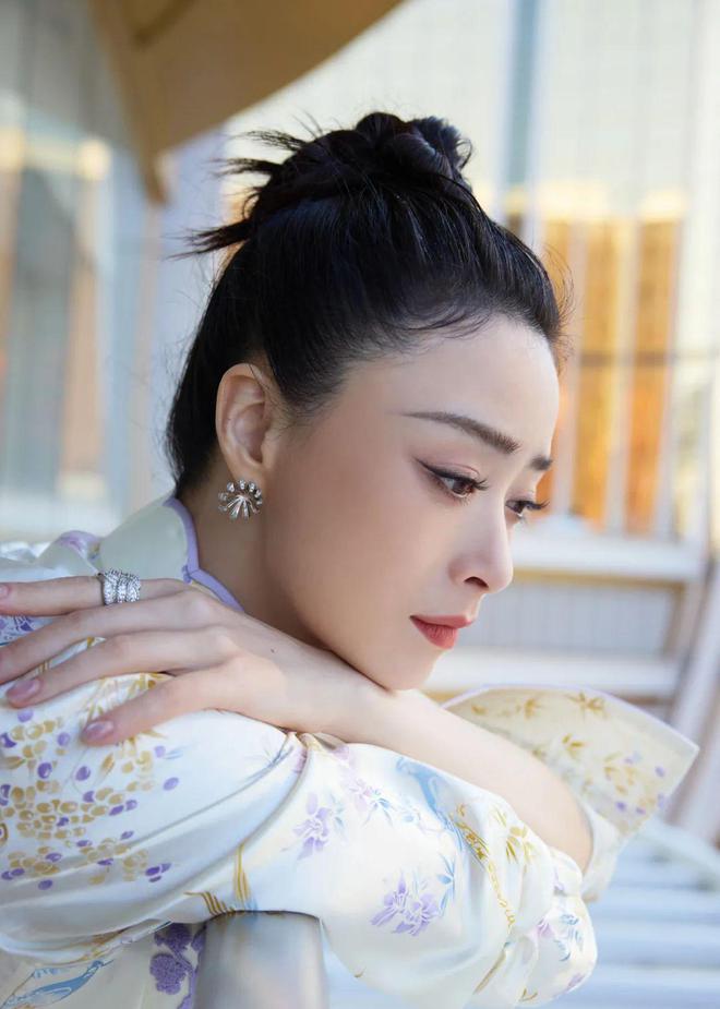 起回忆杀顶级美学还得是 新中式开元棋牌app《甄嬛传》晚会勾(图3)