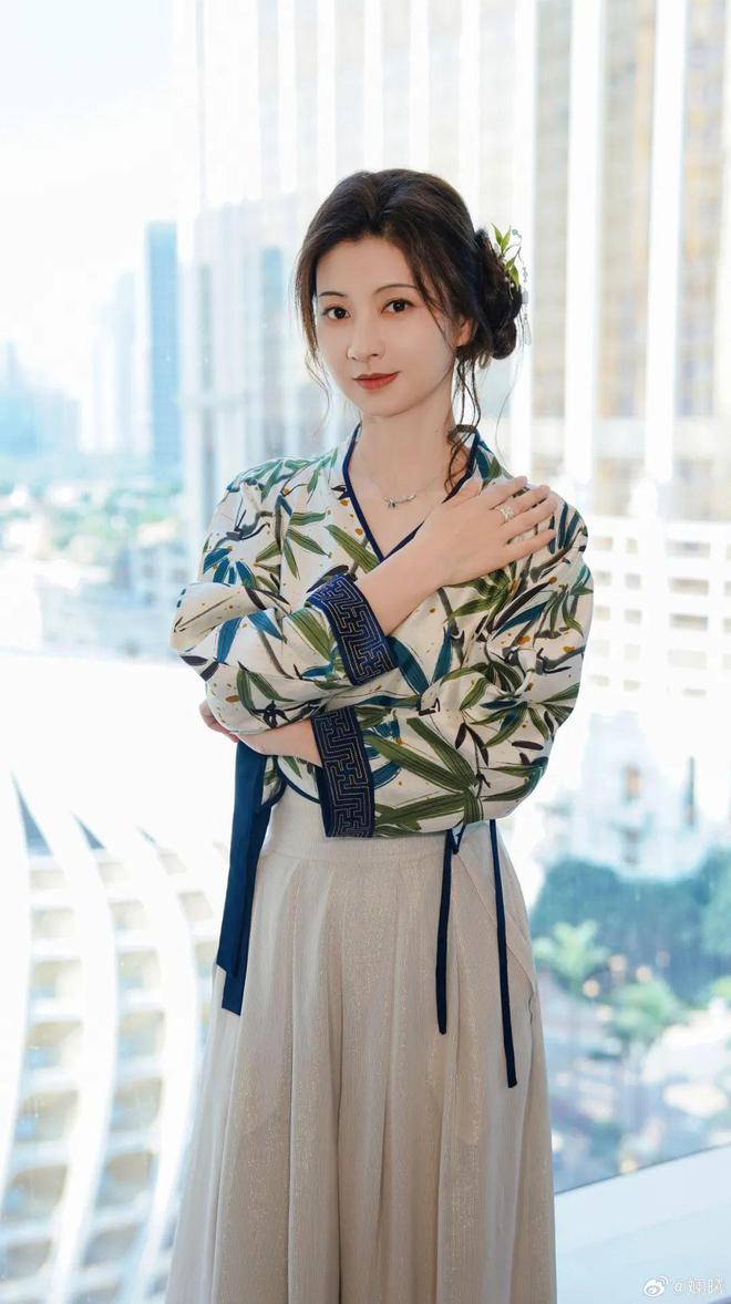 起回忆杀顶级美学还得是 新中式开元棋牌app《甄嬛传》晚会勾(图9)